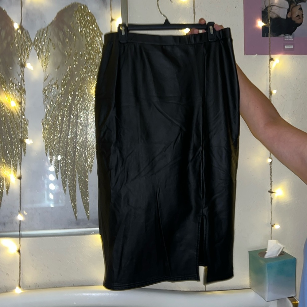Pleather stretchy